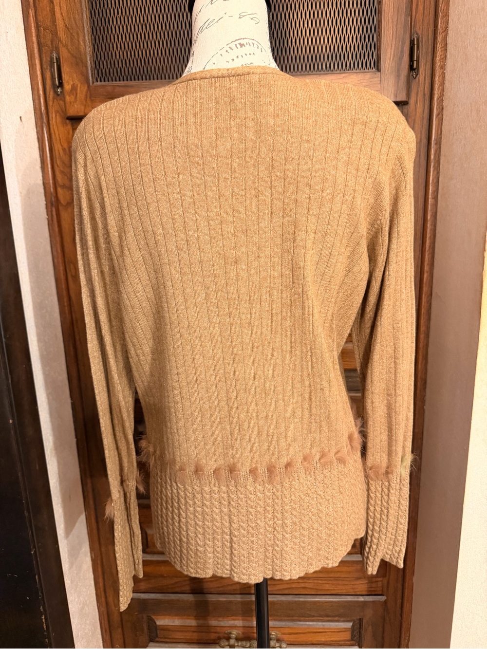 Escada Camel Ribbed V-Neck Button Cardigan - Picture 2 of 3